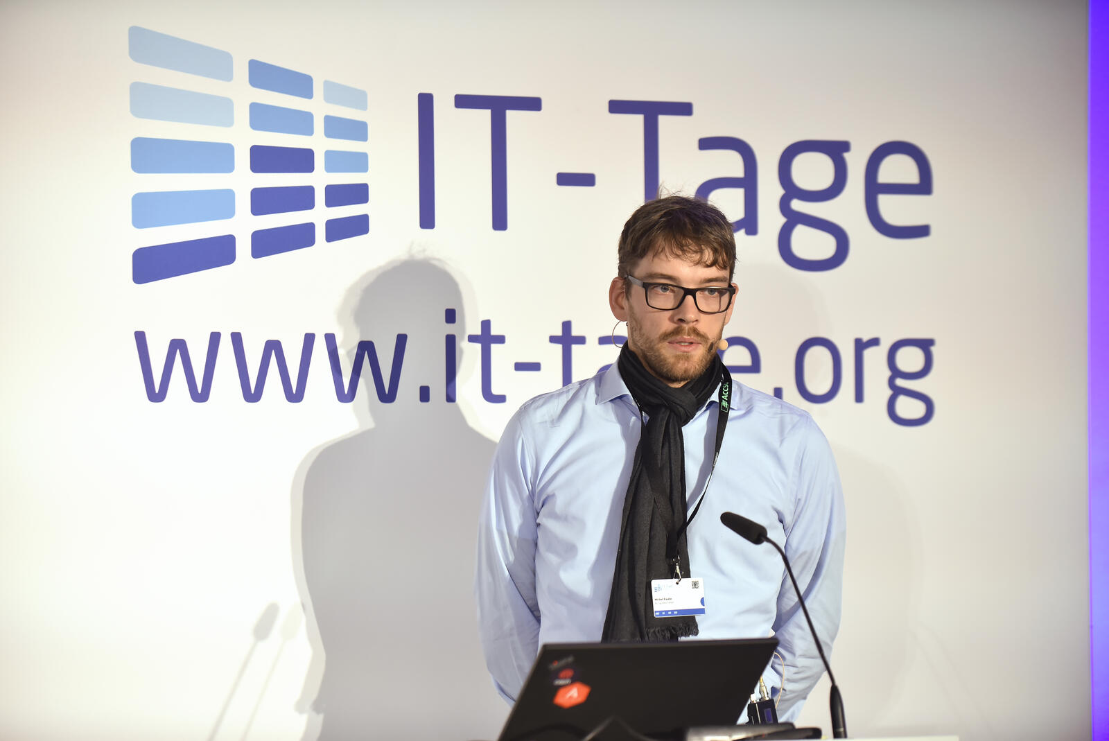Fortbildung für Software-Entwickler:innen, Software-Archtitekt:innen, DevOps, Datenbank-Admins und IT-Betrieb © IT-Tage / Alkmene Verlag