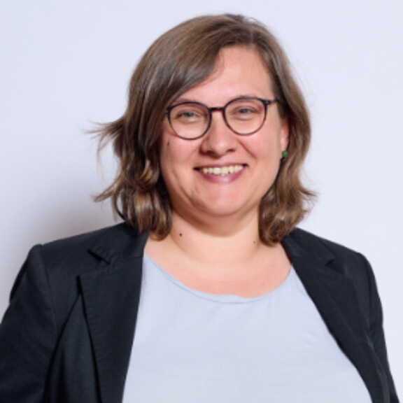 Katharina Lutz Katharina Lutz